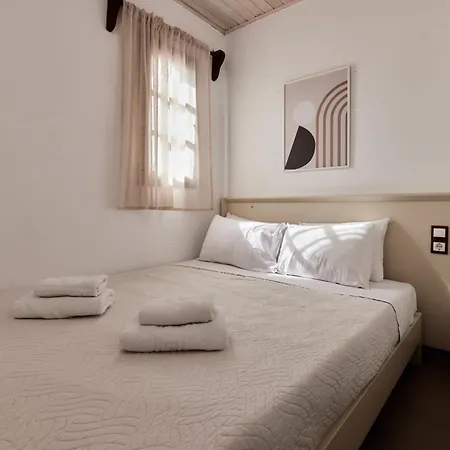 Mila Malia Studios Hotel Exterior photo