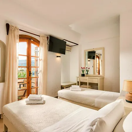 Mila Malia Studios Hotel Exterior photo