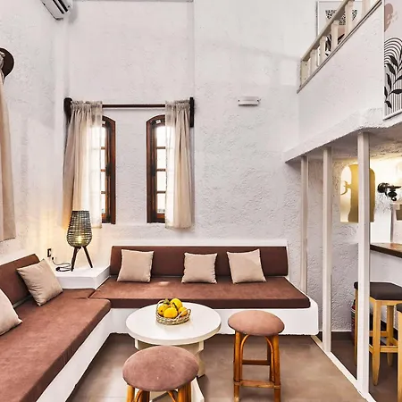 Mila Malia Studios Hotel Exterior photo