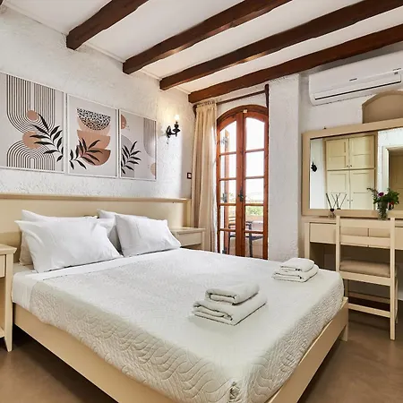 Mila Malia Studios Hotel Exterior photo