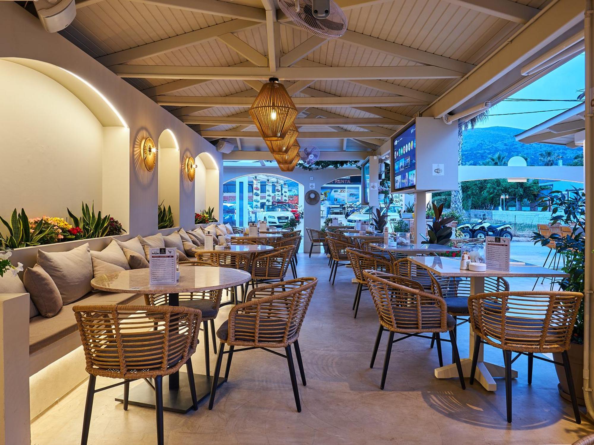 Mila Aparthotel 2*